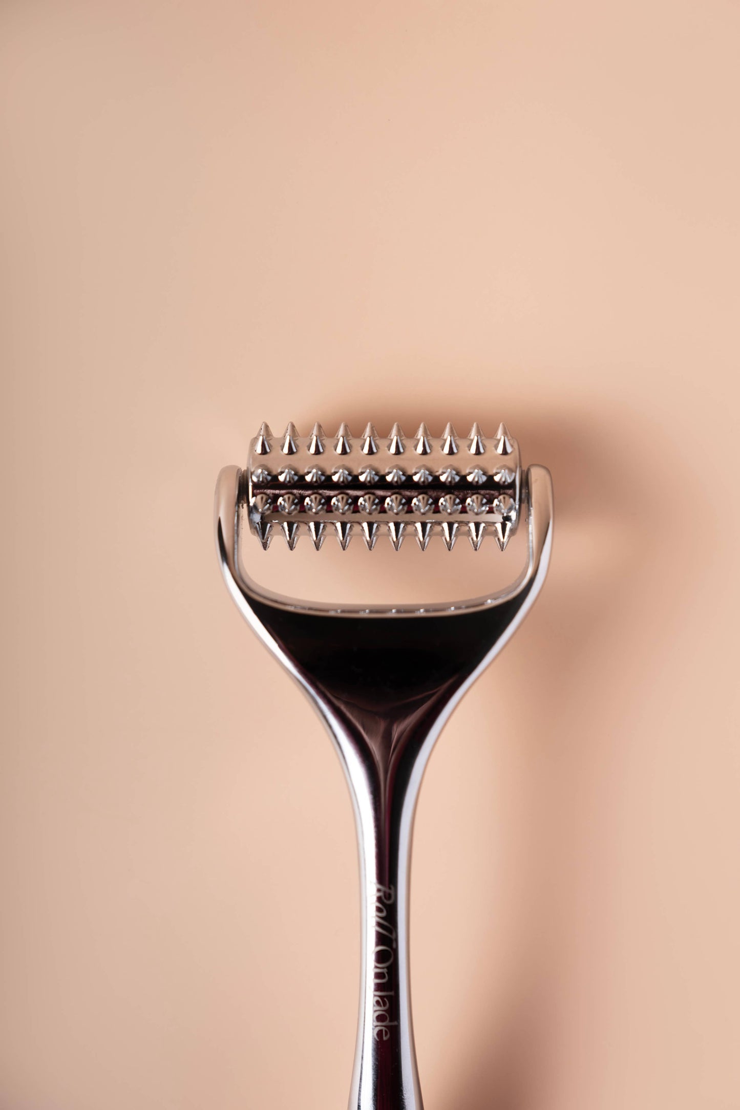 Body Ridoki en métal – outil de massage corps Roll On Jade.
