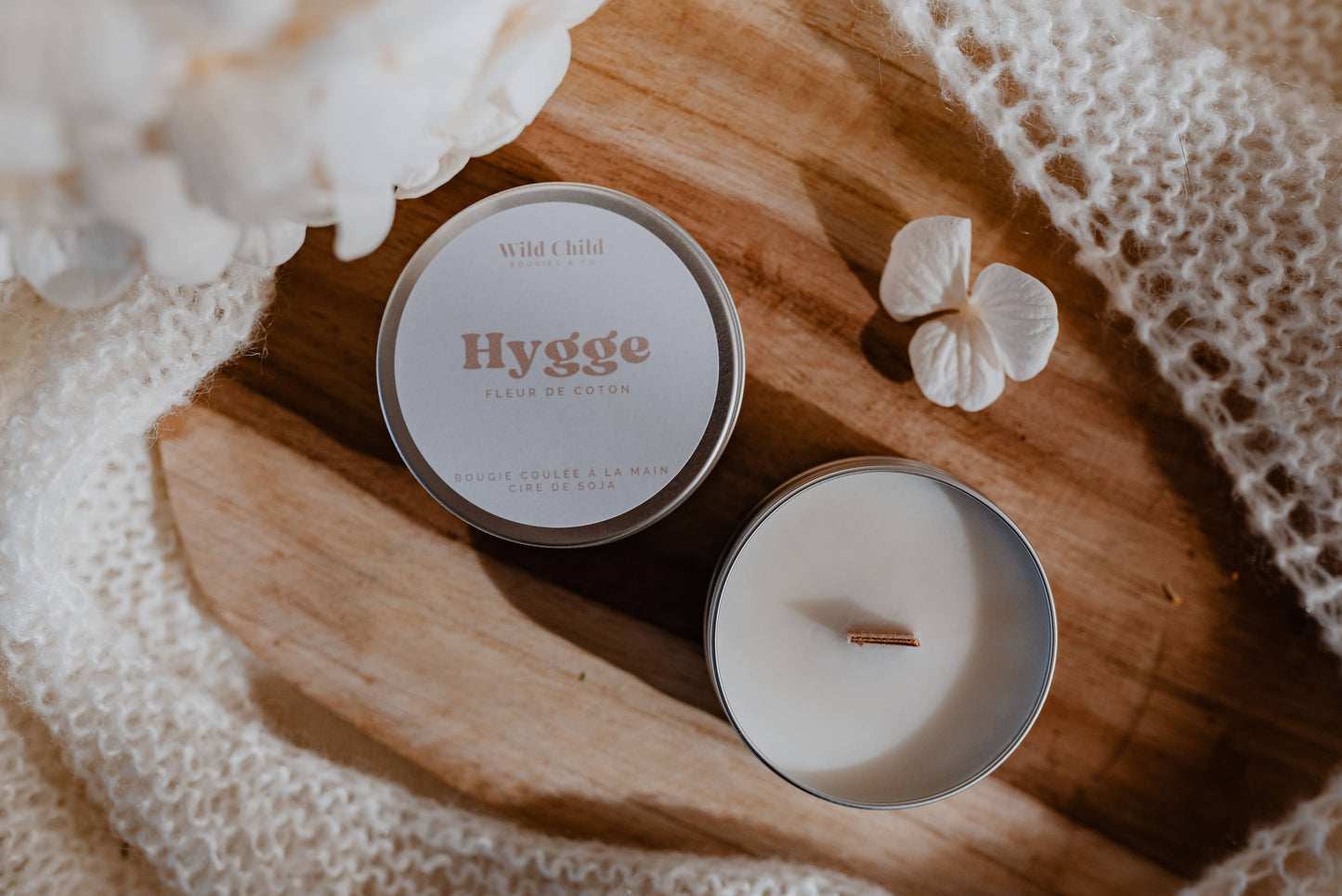 Mini bougie artisanale Fleur de Coton Wild Child, cire de soja naturelle, vegan et parfum cocooning.